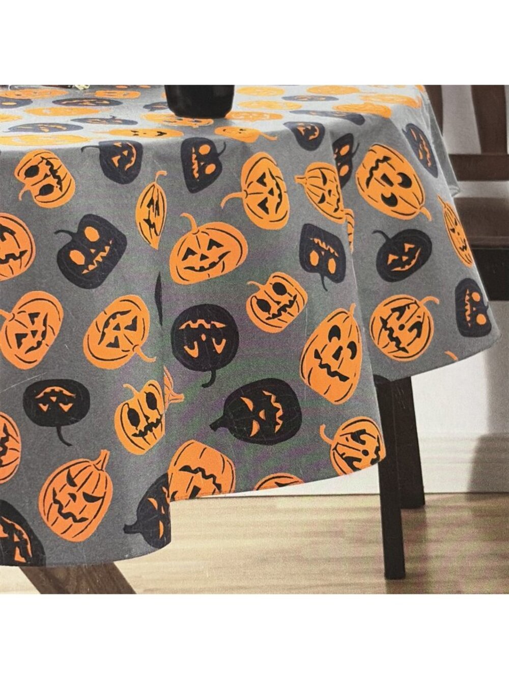 Celebrate Halloween PEVA Vinyl Tablecloth Pumpkin Jack O Lantern 70" Round NEW